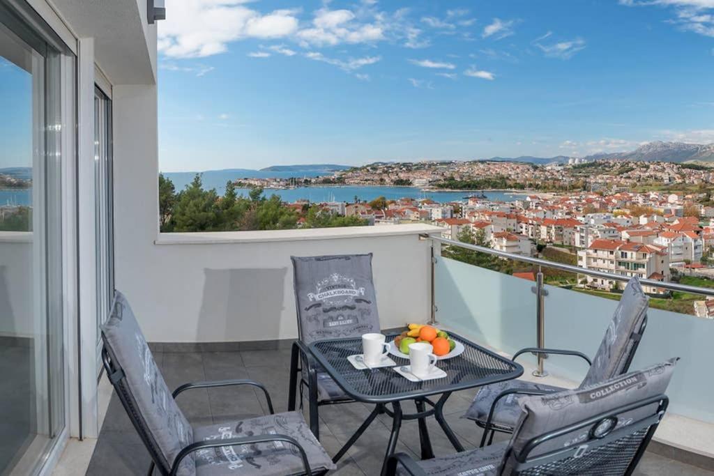 Villa Graf Podstrana Esterno foto